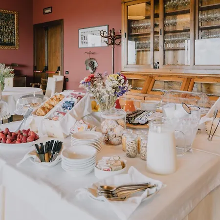 Terenzi Hospitality & Wine Agroturismo